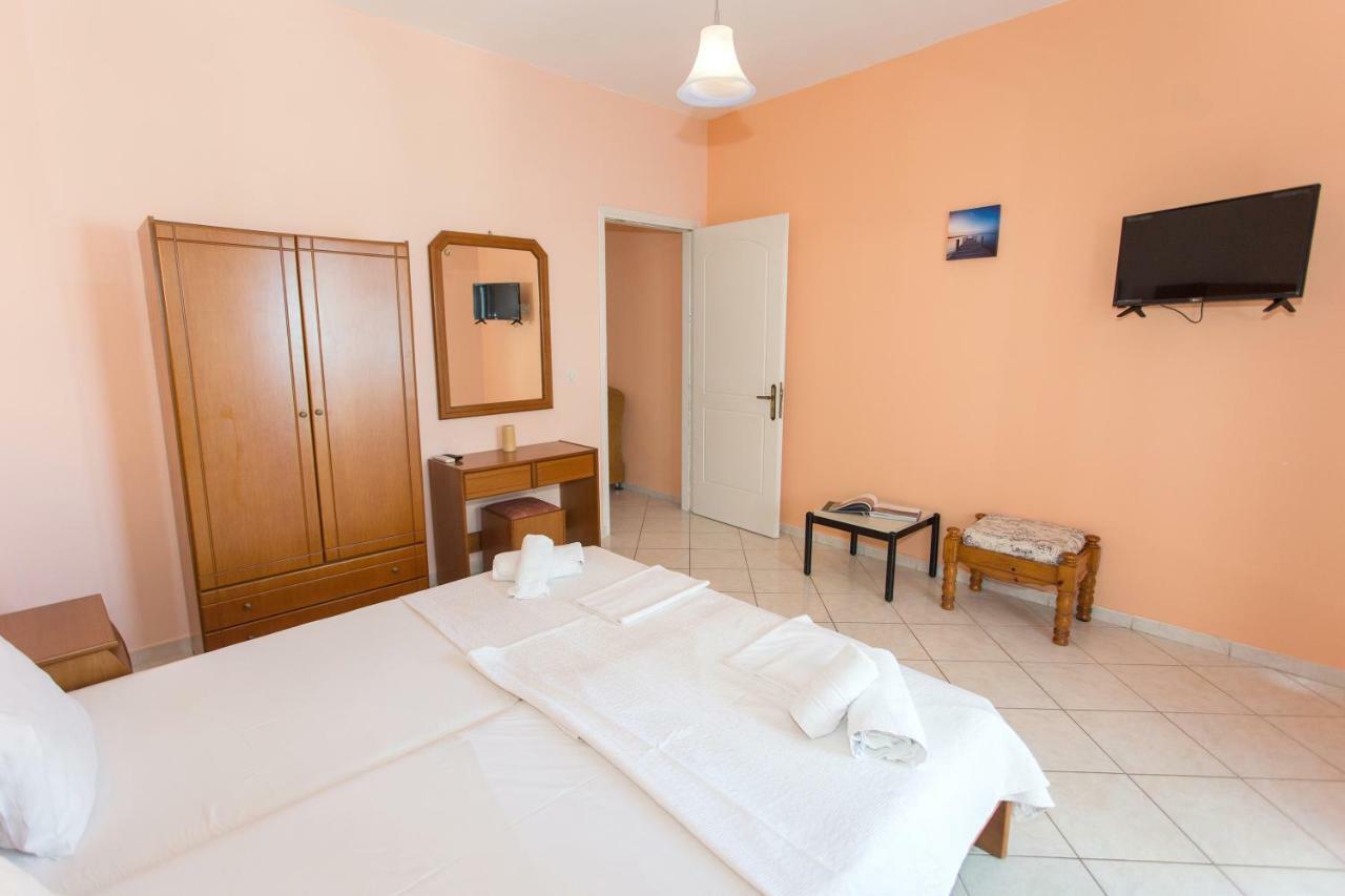 Villa Rozou Paralia Vrachou Extérieur photo